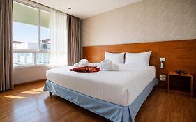 Cbd Hotel Suratthani